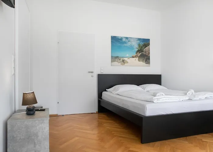 شقة Spacious 7br Near Hauptbahnhof فيينا