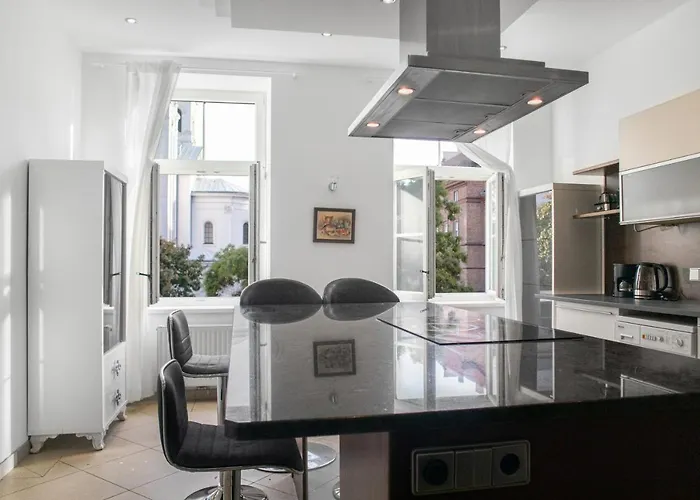 شقة Spacious 7br Near Hauptbahnhof *