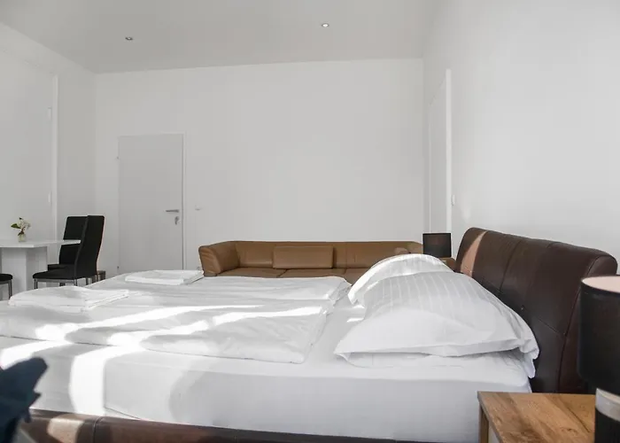 شقة Spacious 7br Near Hauptbahnhof