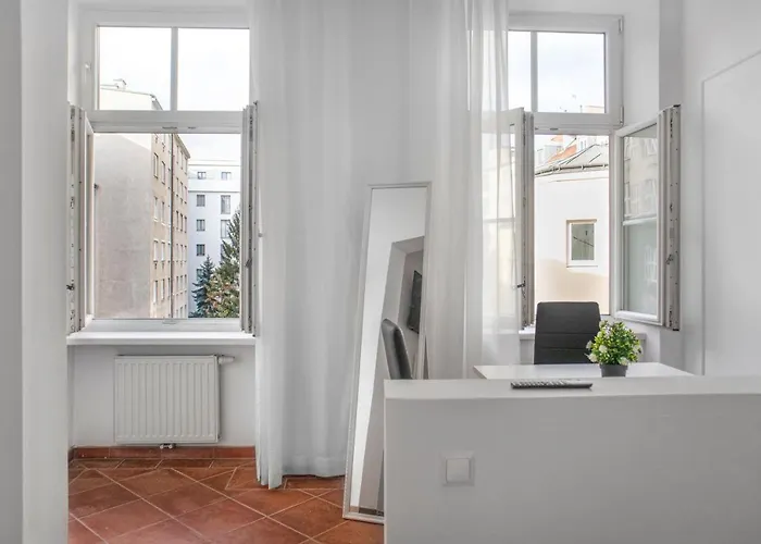 Spacious 7br Near Hauptbahnhof شقة *