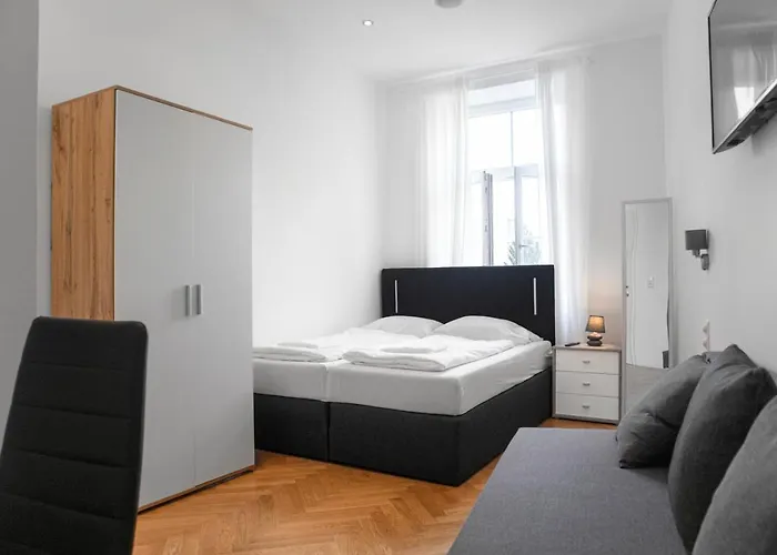 شقة Spacious 7br Near Hauptbahnhof *