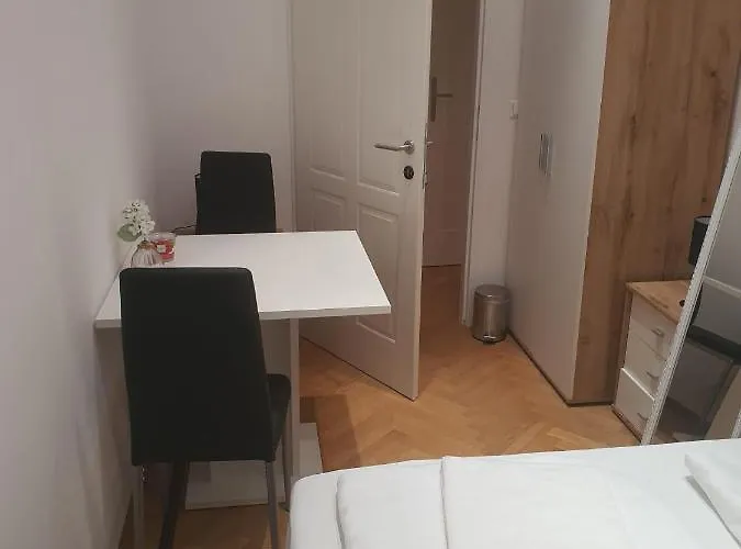 Spacious 7br Near Hauptbahnhof Apartment Vienna