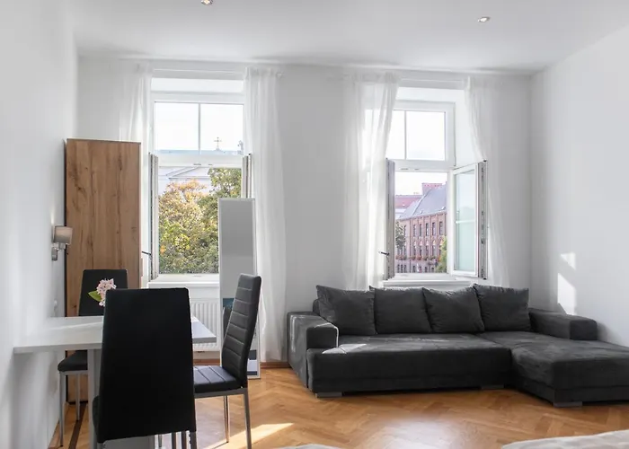 شقة Spacious 7br Near Hauptbahnhof