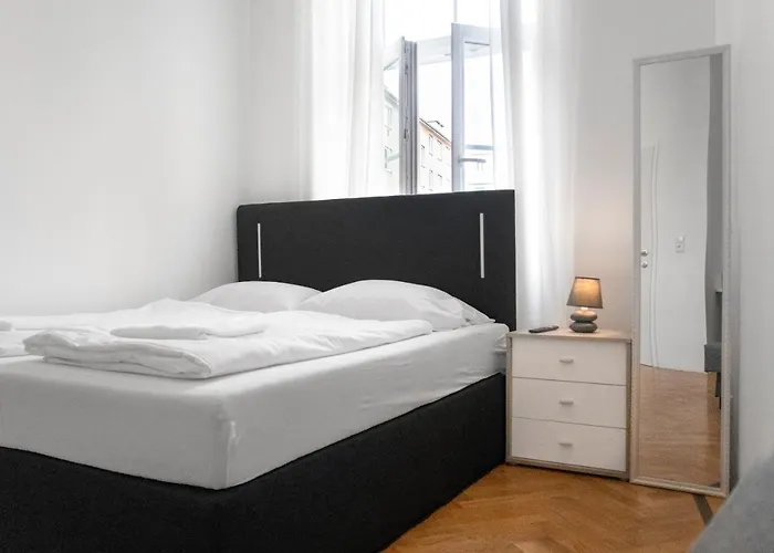 شقة Spacious 7br Near Hauptbahnhof