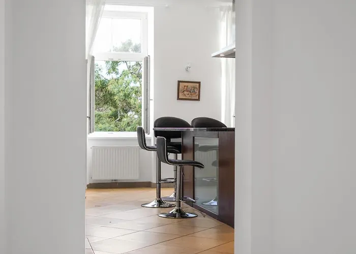 شقة Spacious 7br Near Hauptbahnhof *