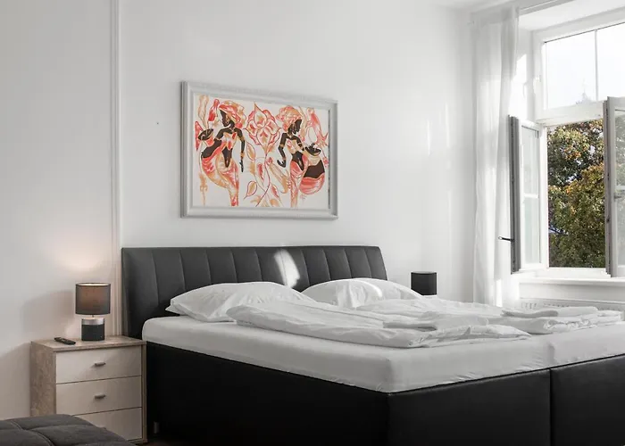 Spacious 7br Near Hauptbahnhof فيينا