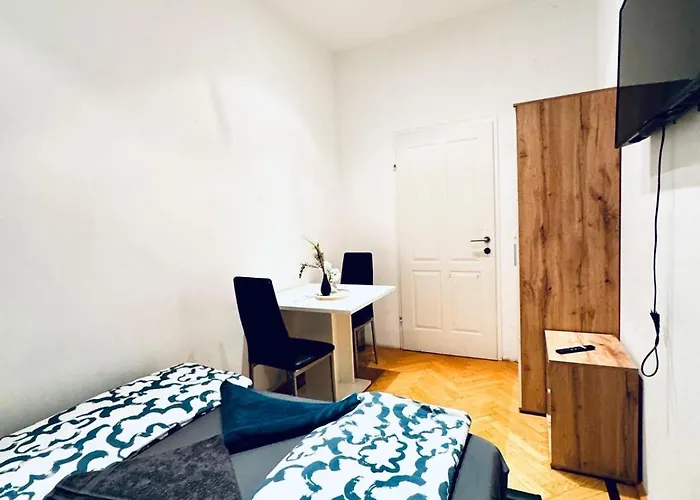 Spacious 7br Near Hauptbahnhof *