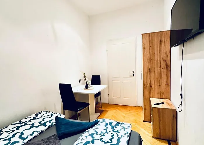Spacious 7br Near Hauptbahnhof *